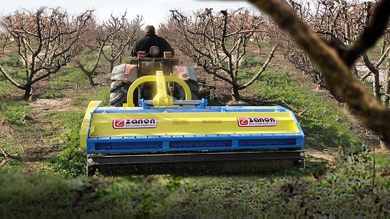 מרסקות גזם ומכסחות מטעים